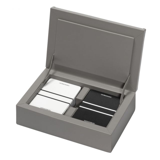 Handwoven playing card holder - Eva | Giobagnara