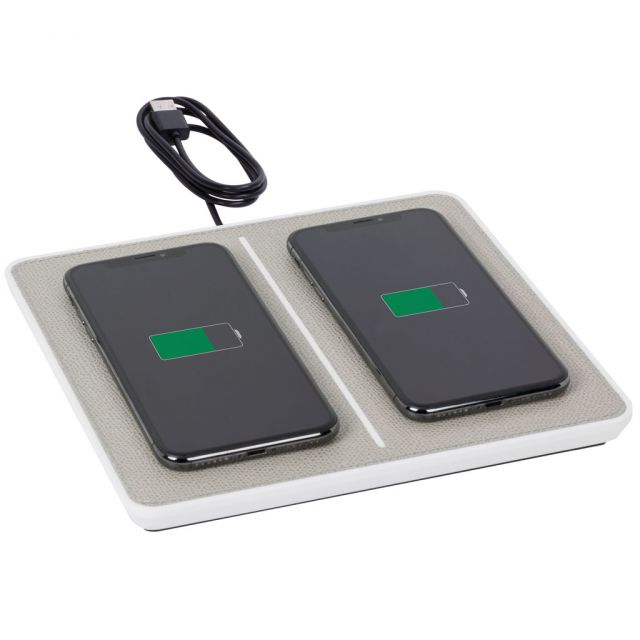 GIOBAGNARA · Venice Shop · Luxury Leather Phone Charge Giobagnara Il Prato Venezia